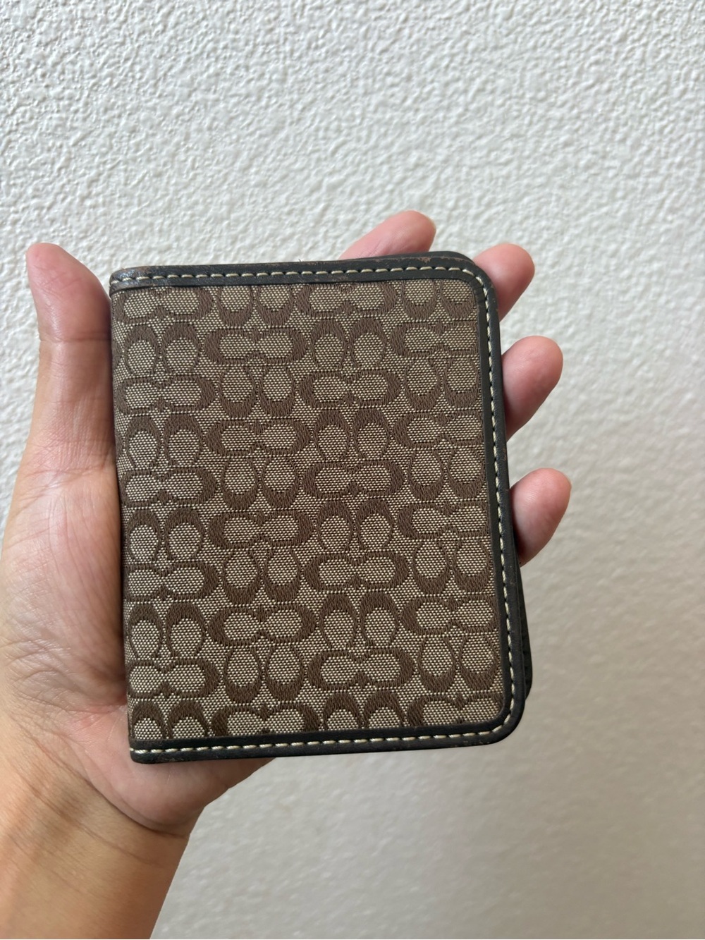 Brown Signature Pattern Men’s Card Wallet